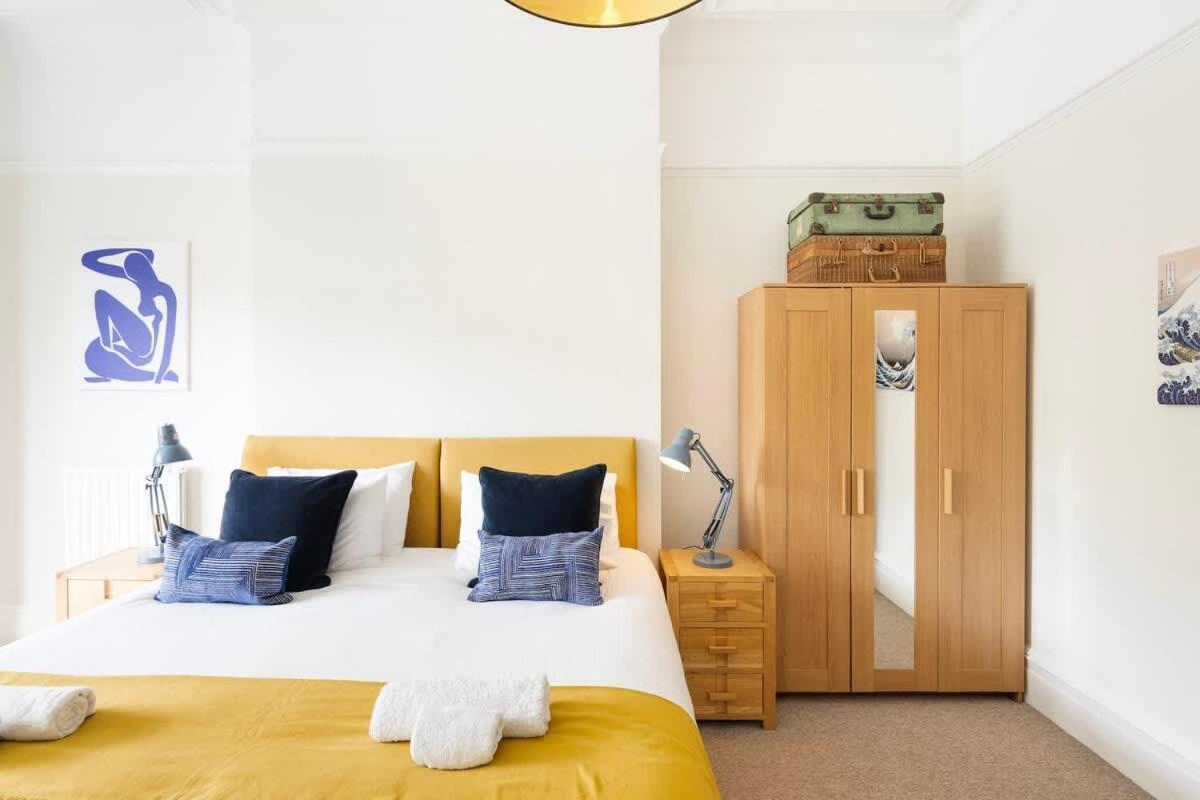 Spacious And Quiet Ground Floor Flat บริสตอล ภายนอก รูปภาพ